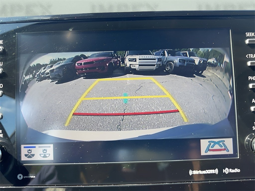 2022 Toyota Camry XSE photo 17