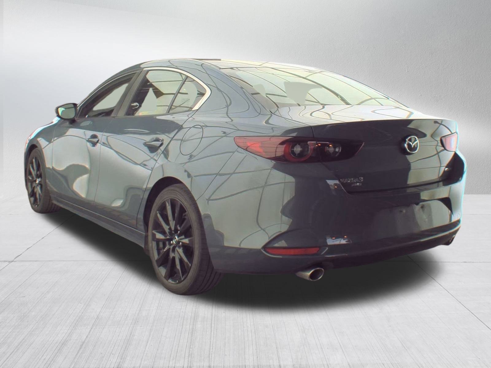 2024 Mazda Mazda3 2.5 s Carbon photo 8