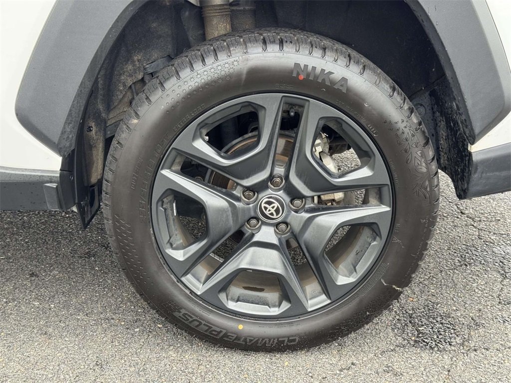 2024 Toyota RAV4 Adventure photo 11