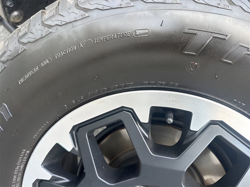 2025 Toyota Tacoma TRD Sport photo 27