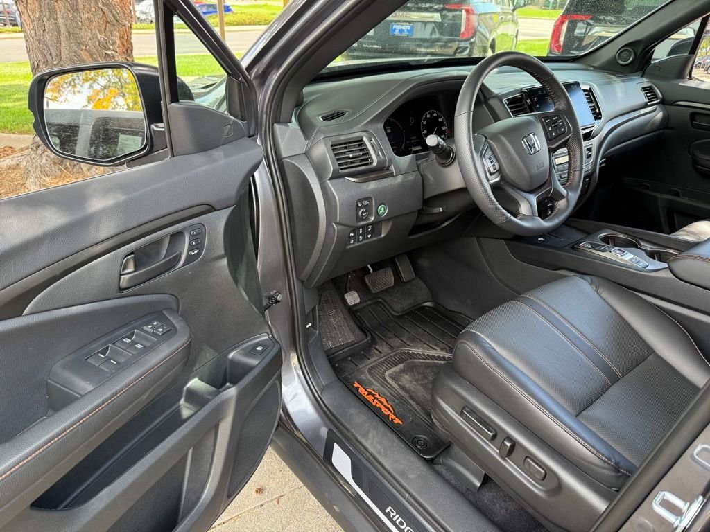2025 Honda Ridgeline TrailSport photo 13