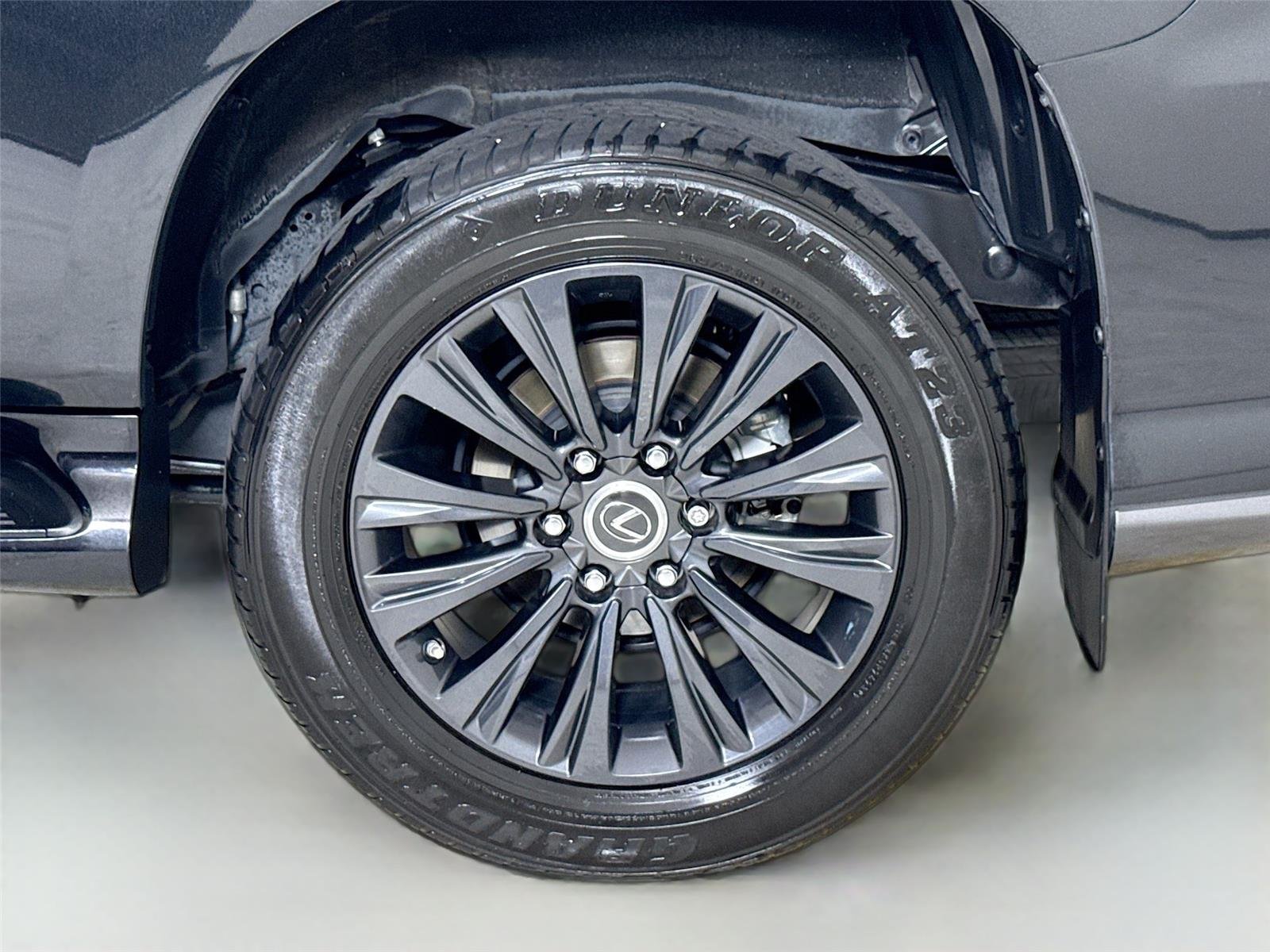 2023 Lexus GX 460 Premium photo 37