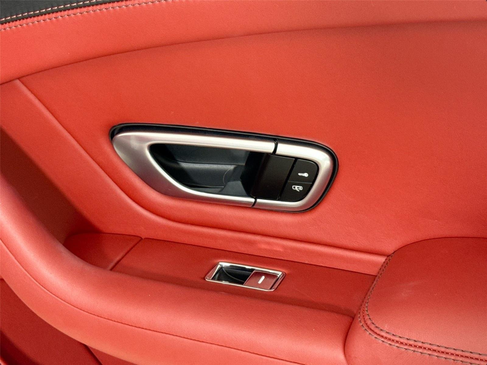 2016 Bentley Continental GT V8 photo 27