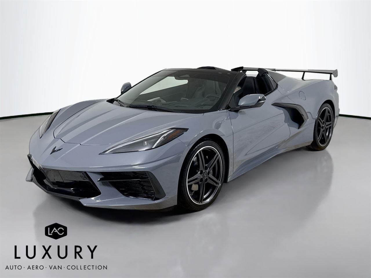 2025 Chevrolet Corvette 2LT photo 8