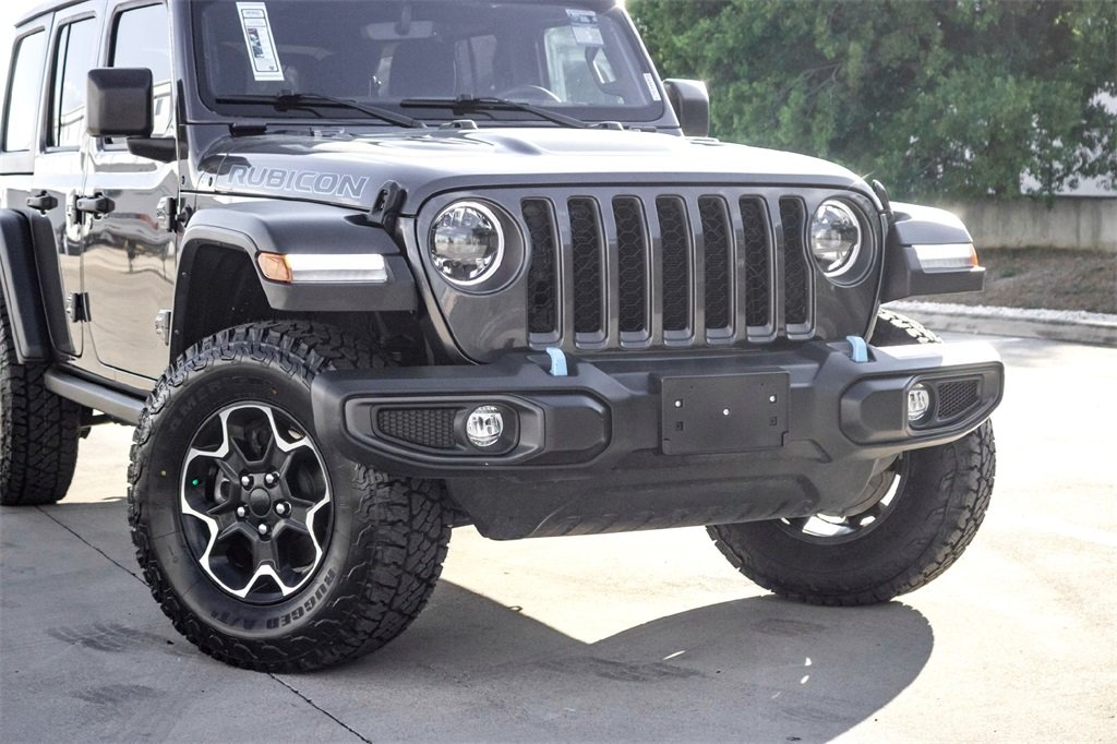2023 Jeep Wrangler Rubicon 4xe photo 3