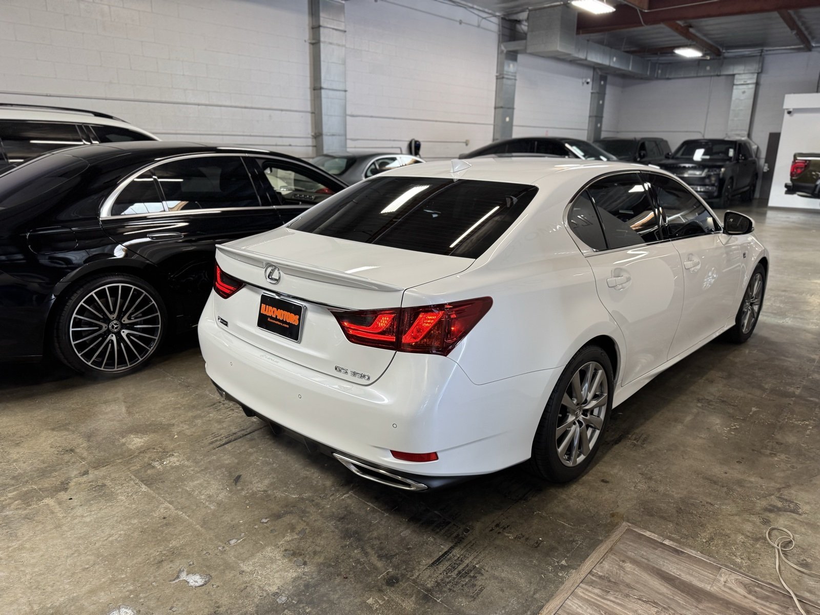 2015 Lexus GS 350 F SPORT photo 2