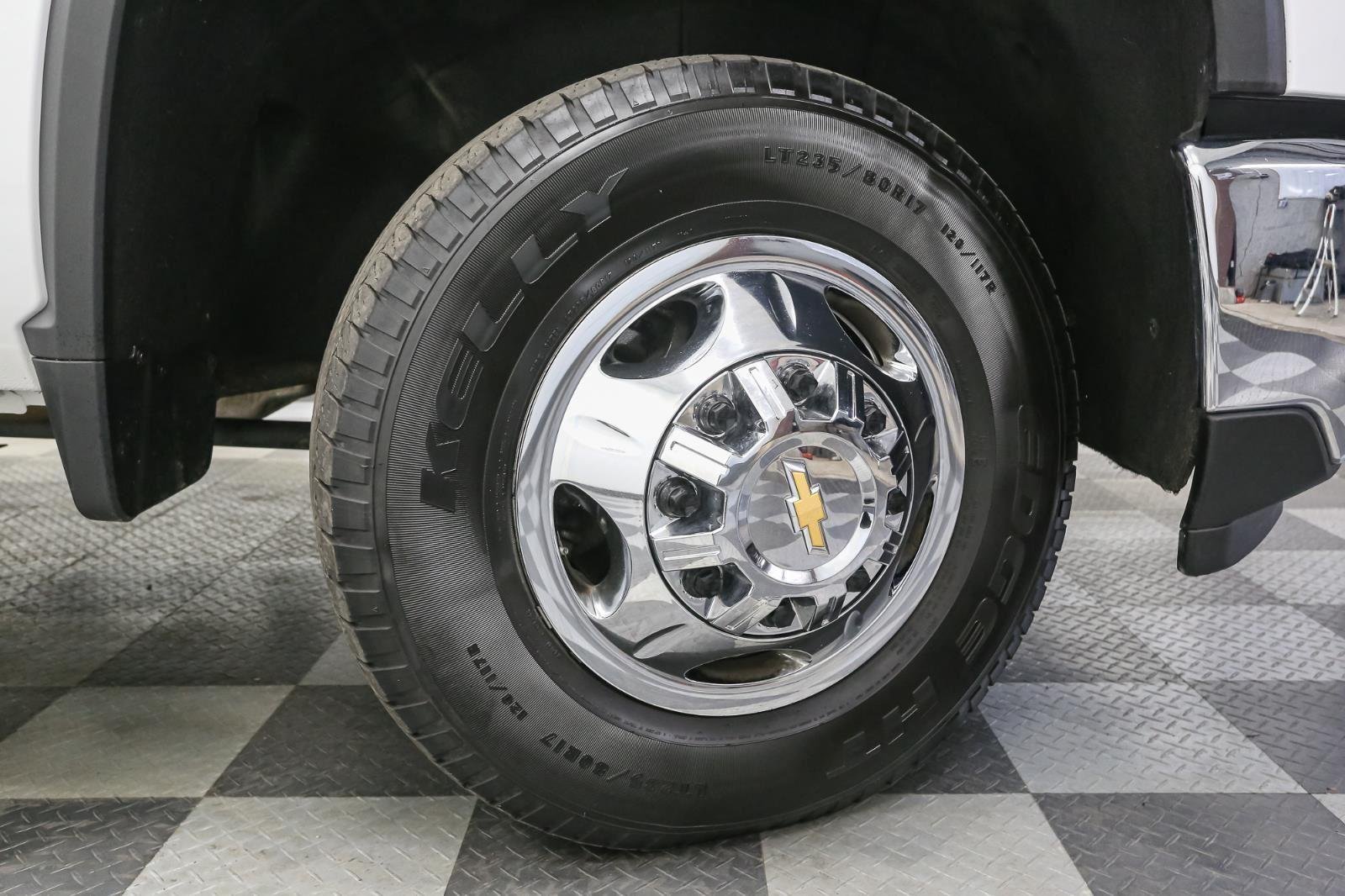 2024 Chevrolet Silverado 3500HD LT photo 12