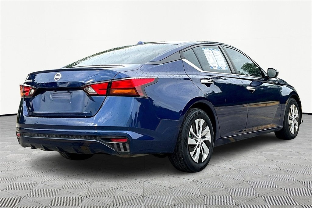2020 Nissan Altima 2.5 S photo 2