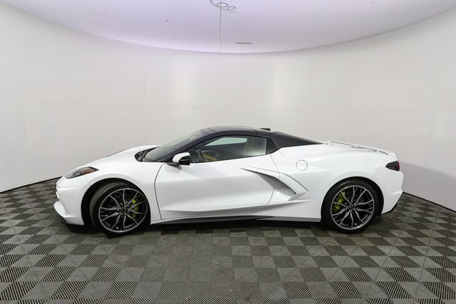 2024 Chevrolet Corvette Stingray Convertible photo 6
