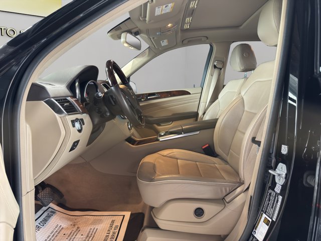 2014 Mercedes Benz ML 550 photo 7