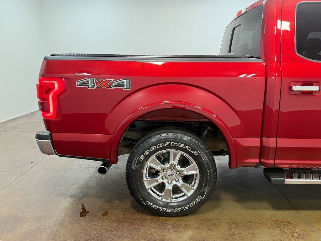 2016 Ford F-150 Lariat photo 31