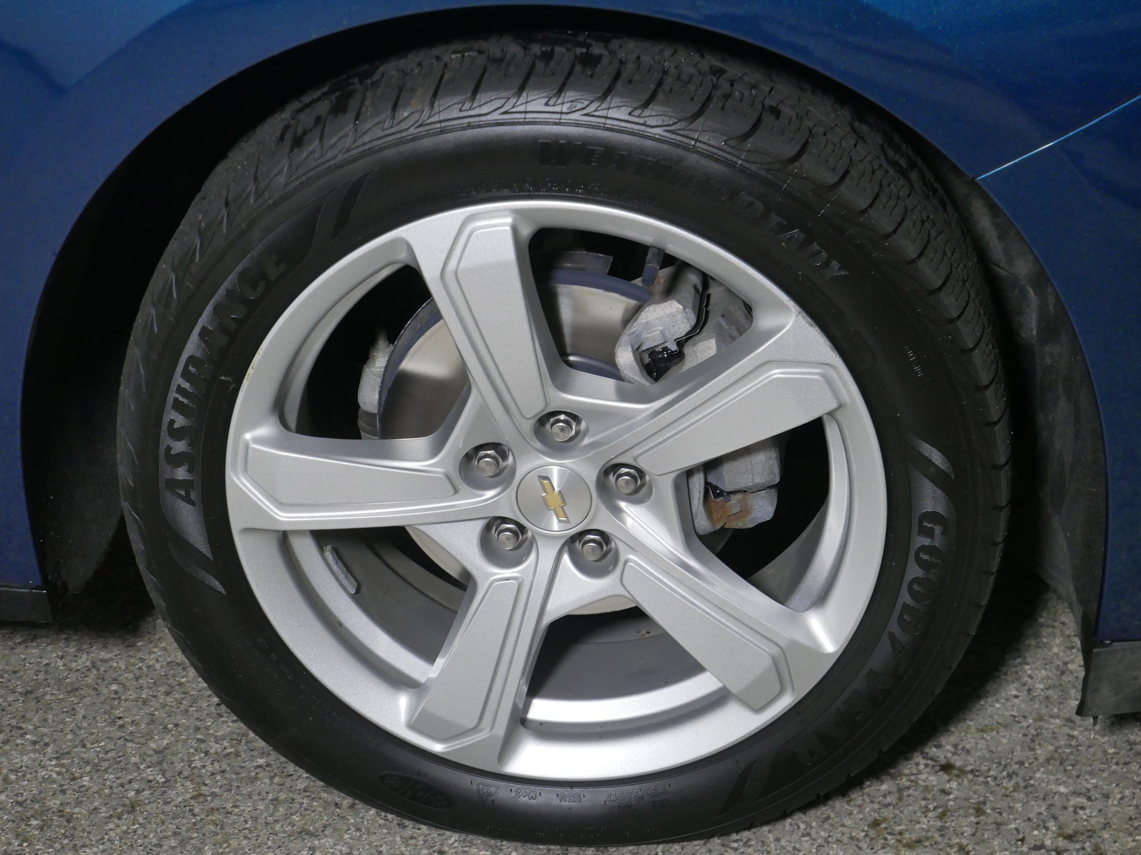 2019 Chevrolet Volt LT photo 14