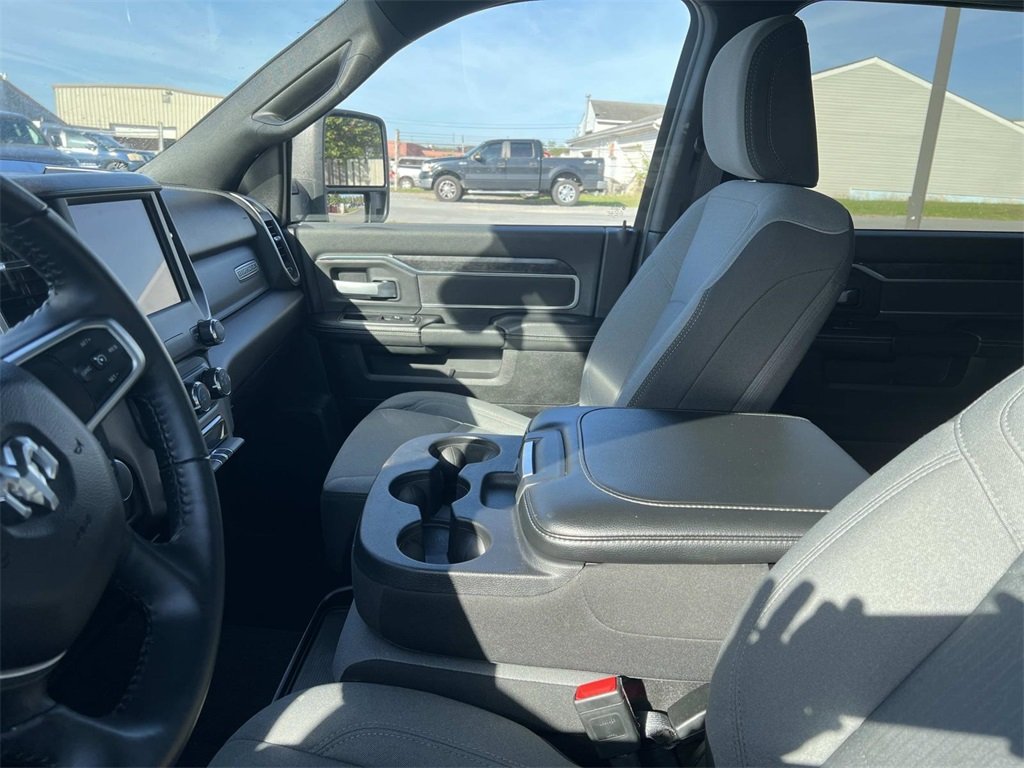 2024 Ram 2500 Big Horn photo 20