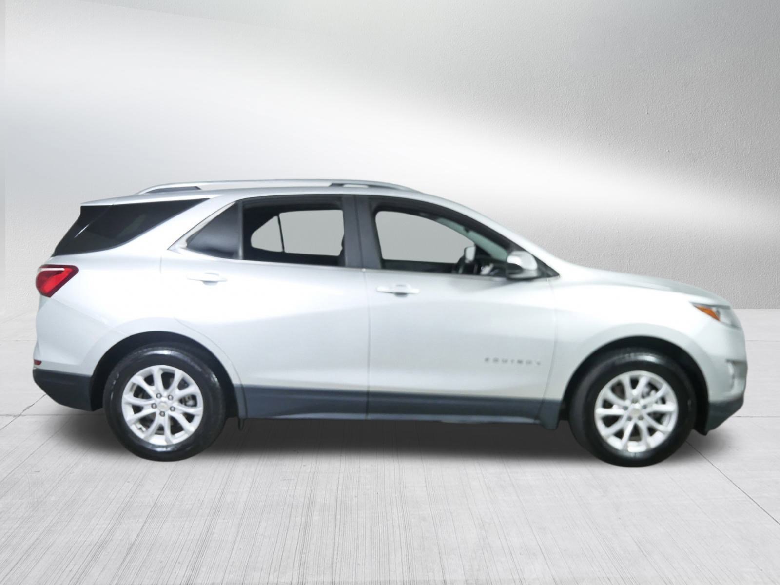2021 Chevrolet Equinox LT photo 8