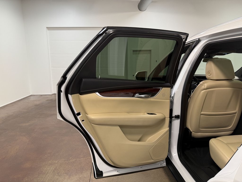 2019 Cadillac XT5 Premium Luxury photo 42