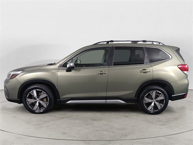 2021 Subaru Forester Touring photo 2
