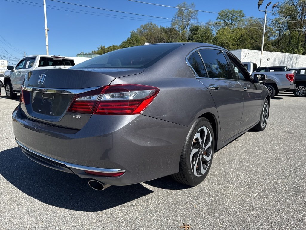 2017 Honda Accord EX-L V6 photo 5