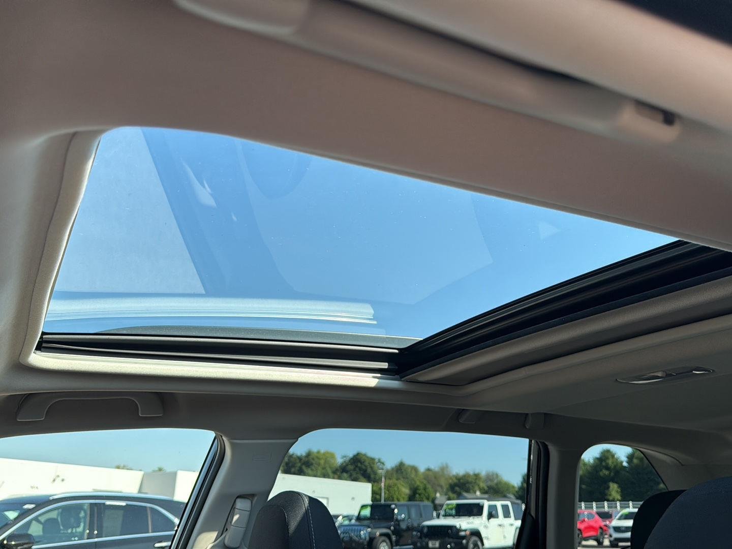 2021 Subaru Forester Premium photo 4