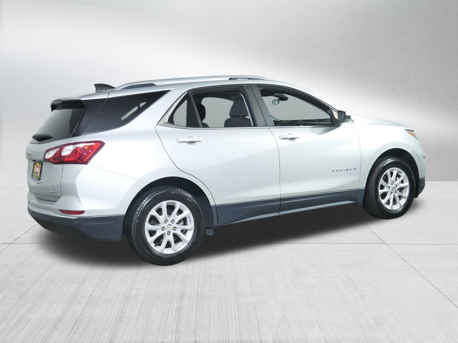 2021 Chevrolet Equinox LT photo 7