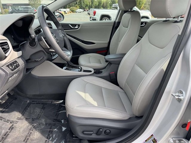 2019 Hyundai Ioniq Limited photo 13