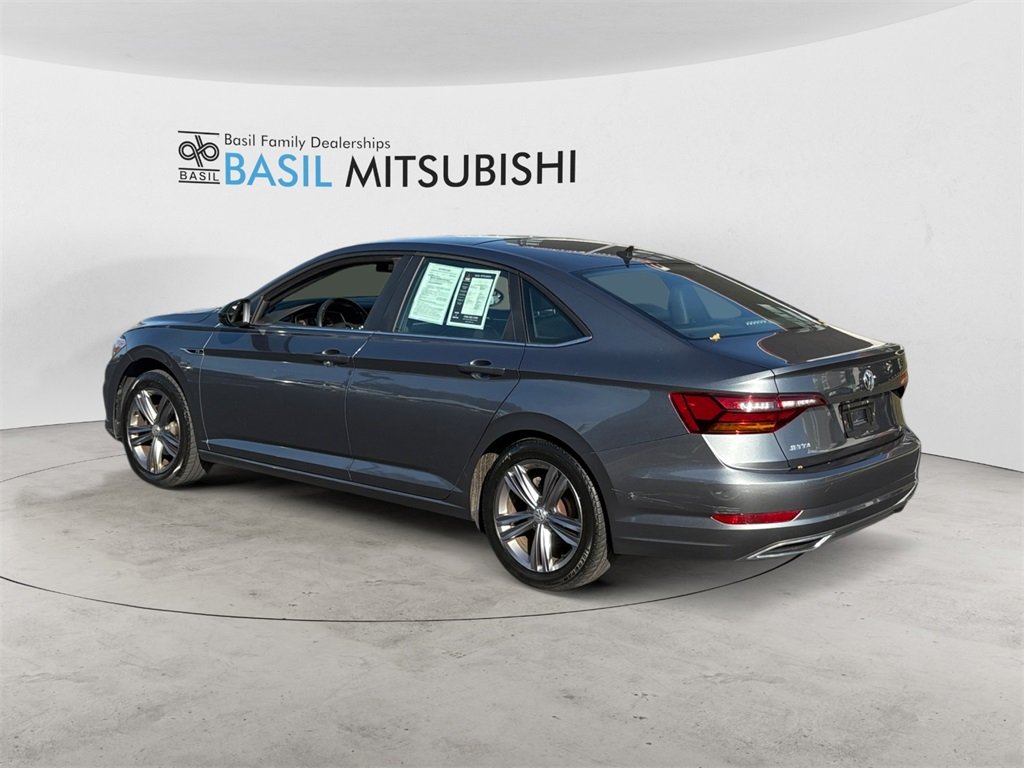 2019 Volkswagen Jetta R-Line photo 3