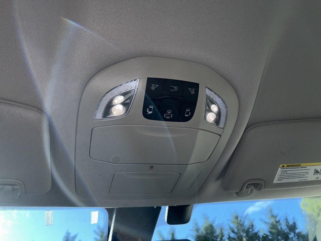 2017 Chrysler Pacifica Touring Plus photo 18