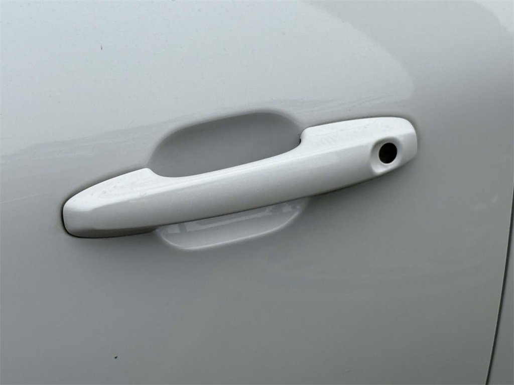 2022 Ford Escape Plug-In Hybrid Titanium photo 13