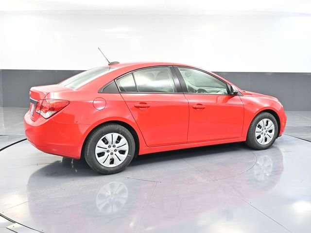 2015 Chevrolet Cruze LS photo 3