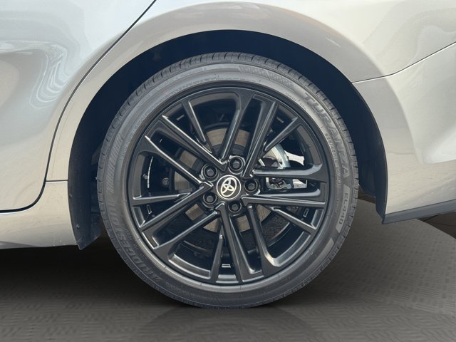 2025 Toyota Camry SE photo 22