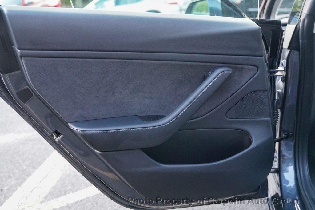 2021 Tesla Model 3 Long Range photo 19
