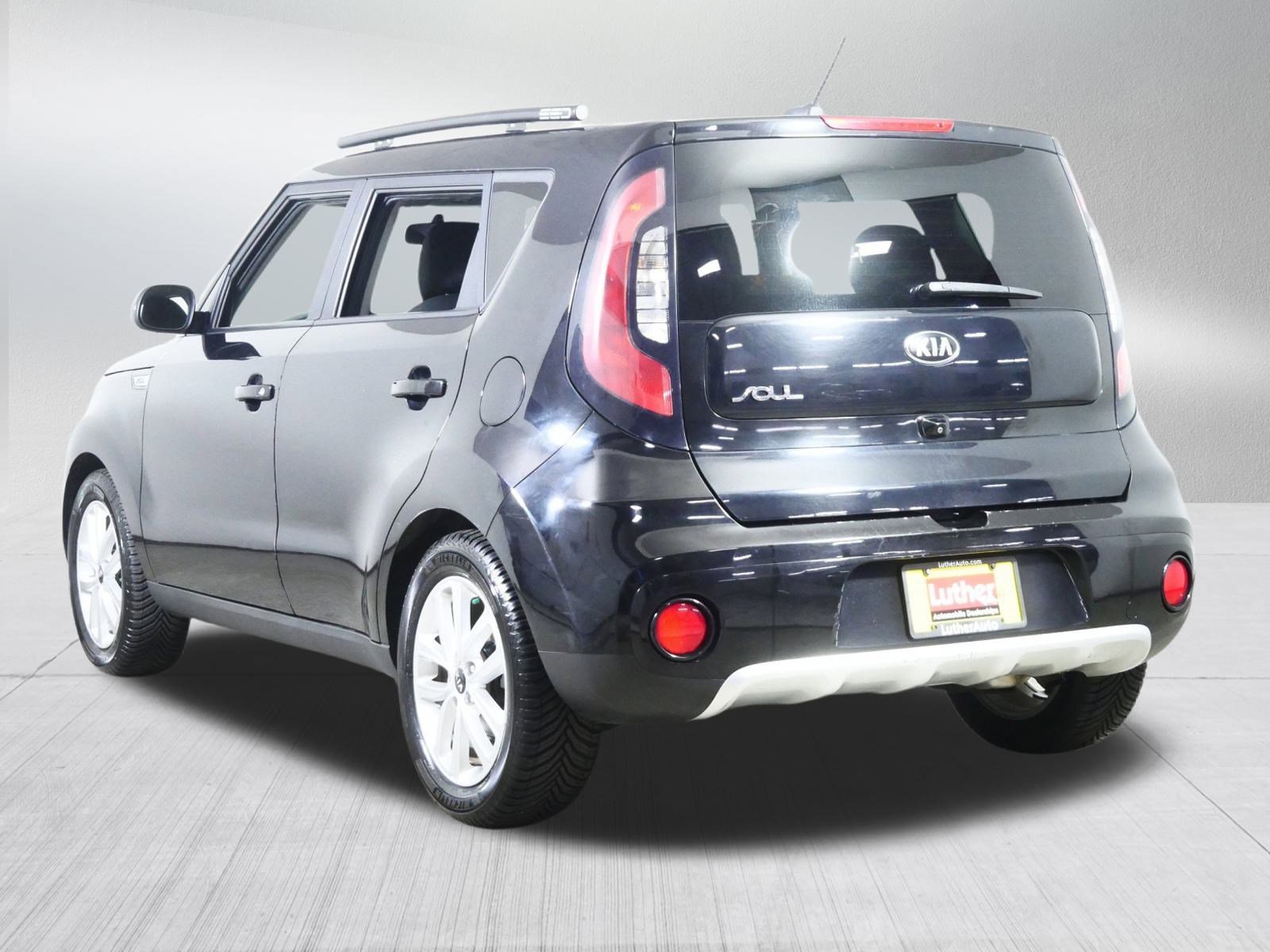 2017 Kia Soul Plus photo 5