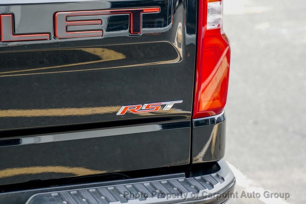 2020 Chevrolet Silverado 1500 RST photo 9