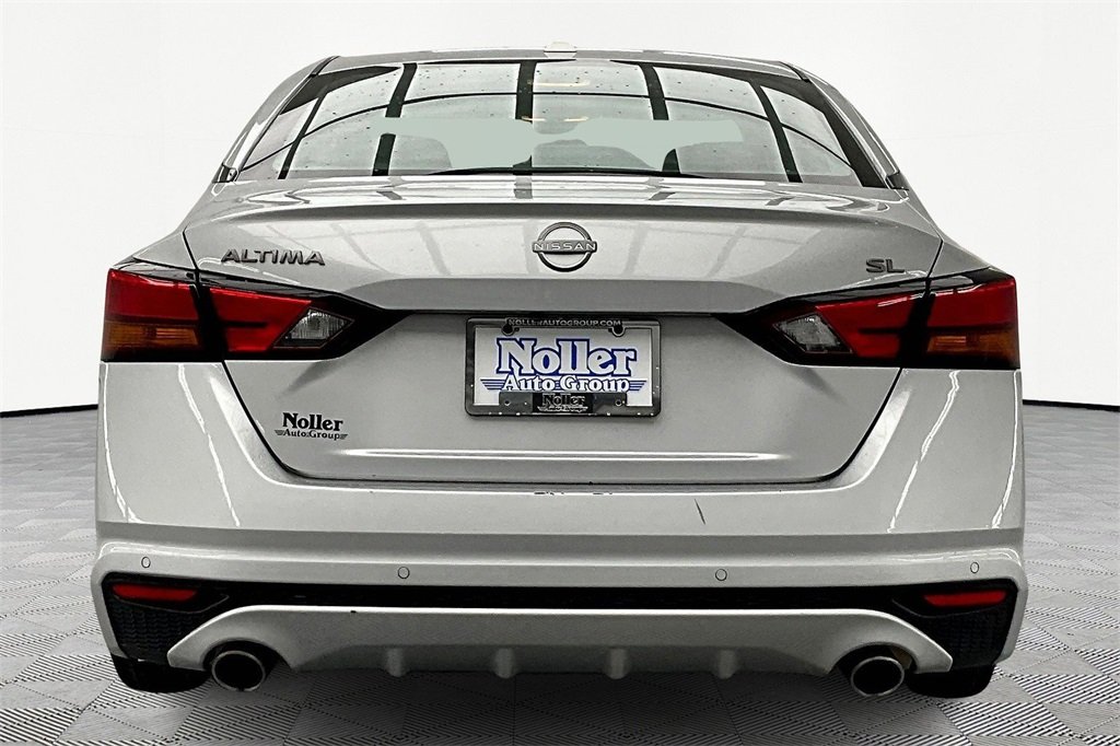 2023 Nissan Altima 2.5 SL photo 3