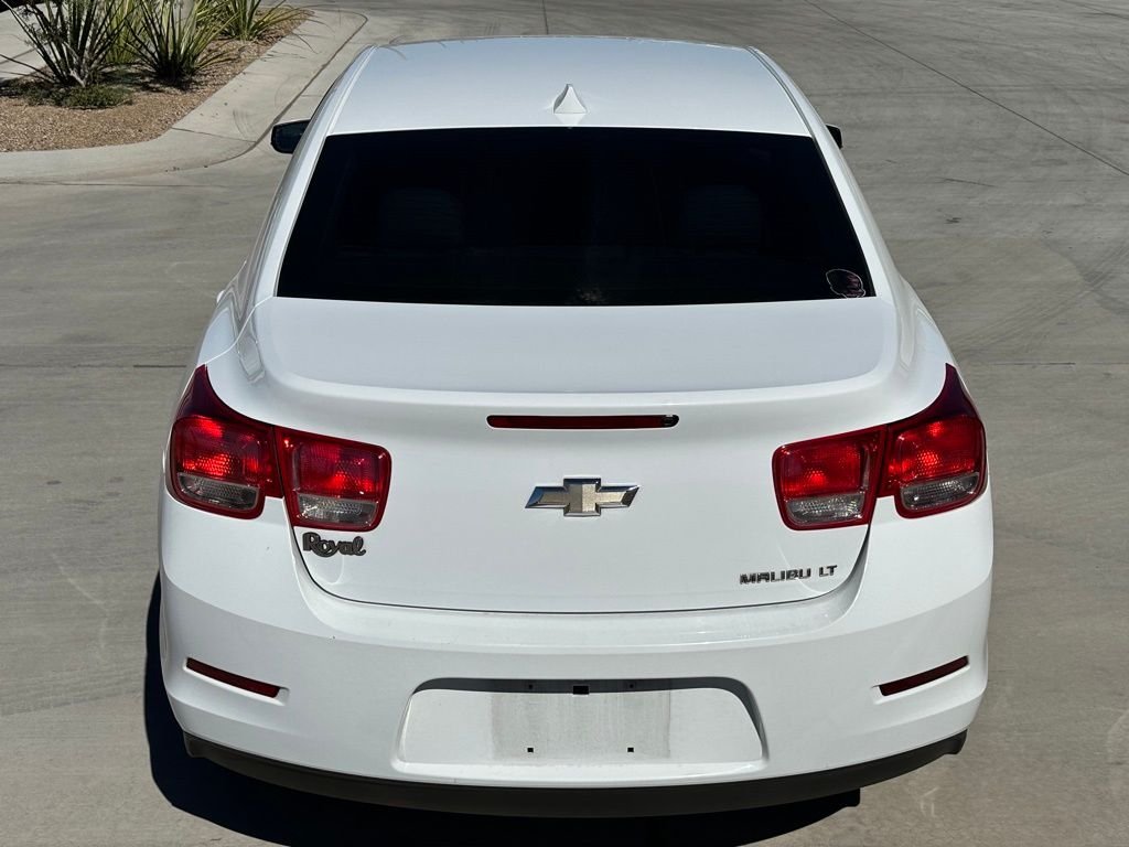 2014 Chevrolet Malibu 1LT photo 2