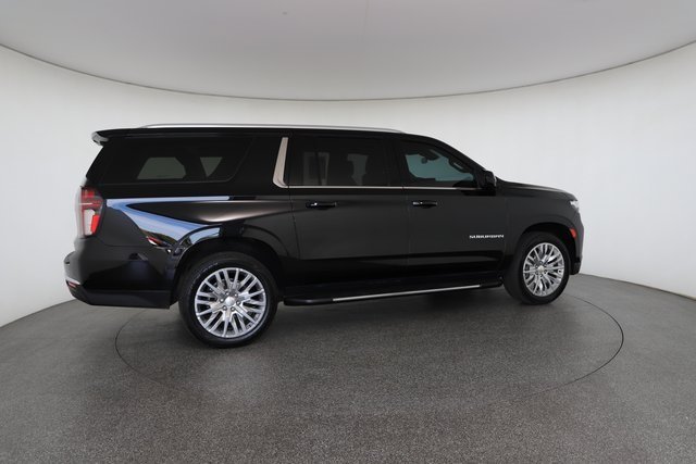 2023 Chevrolet Suburban LS photo 20