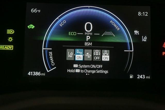 2025 Toyota Camry XSE photo 32