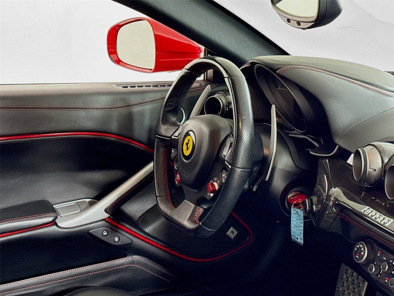 2014 Ferrari F12 Berlinetta Berlinetta photo 25
