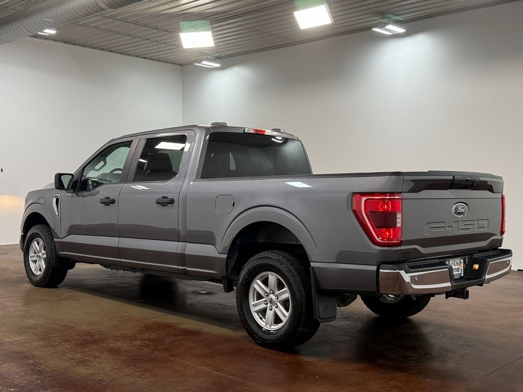 2023 Ford F-150 XLT photo 3