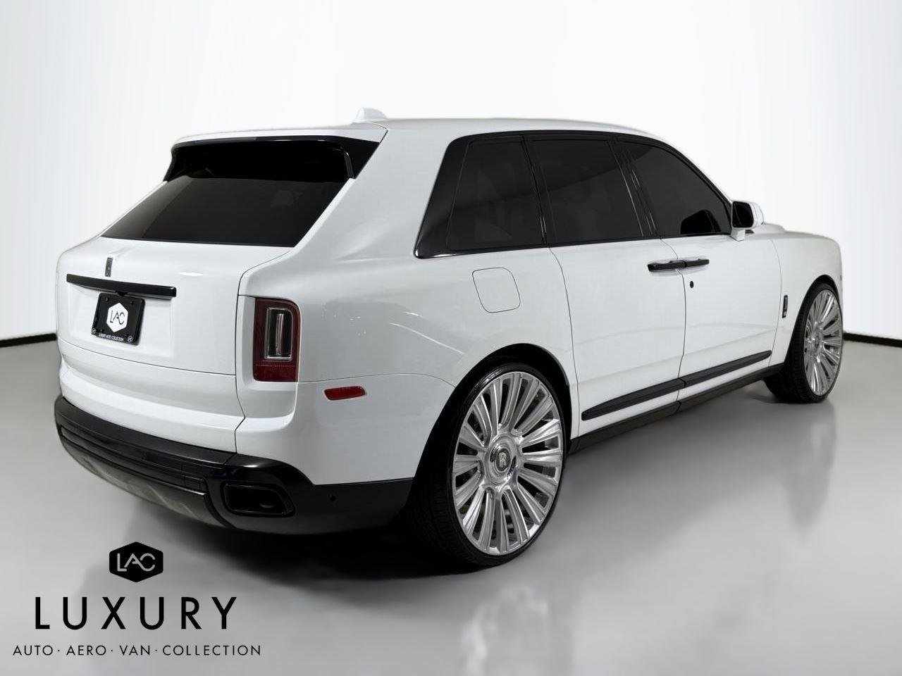 2021 Rolls Royce Cullinan RR31 photo 5