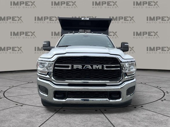 2023 Ram 3500 Tradesman photo 2