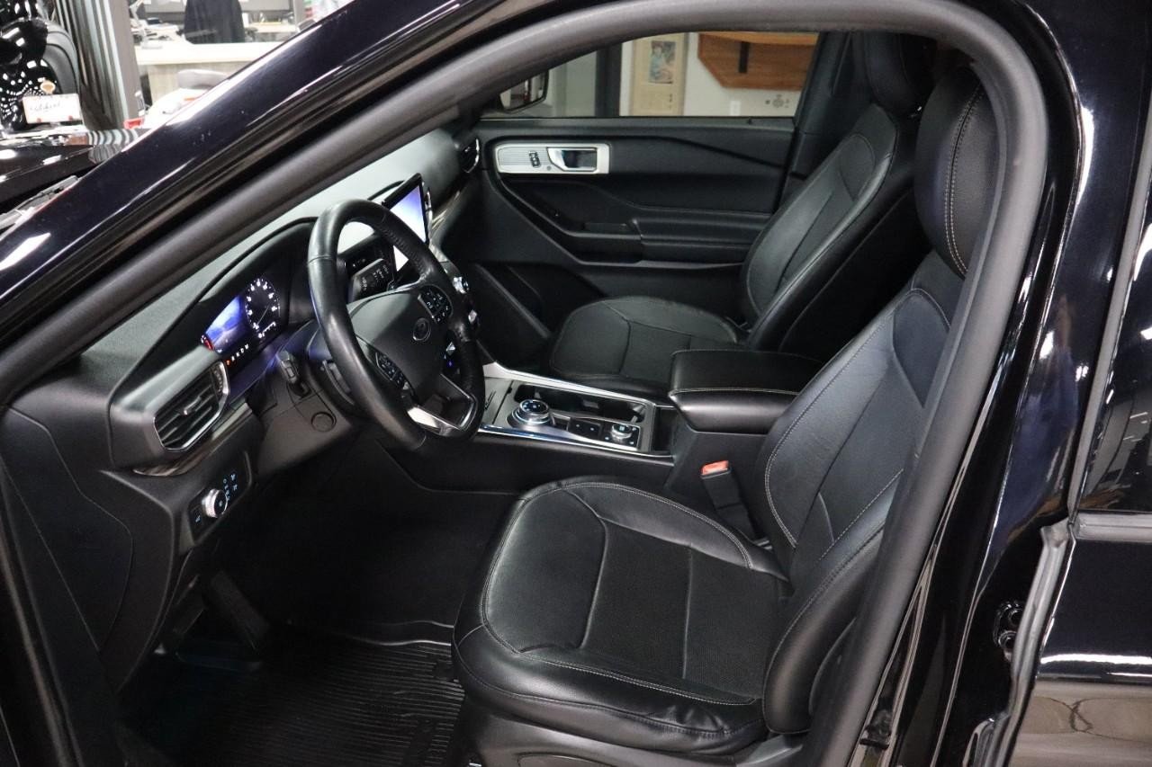 2020 Ford Explorer Limited photo 9