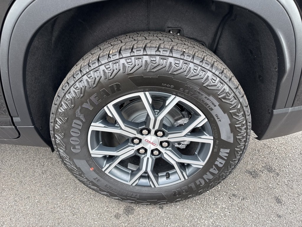 2025 Gmc Acadia AT4 photo 29