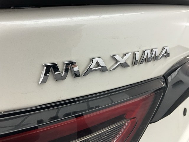 2022 Nissan Maxima SR photo 18