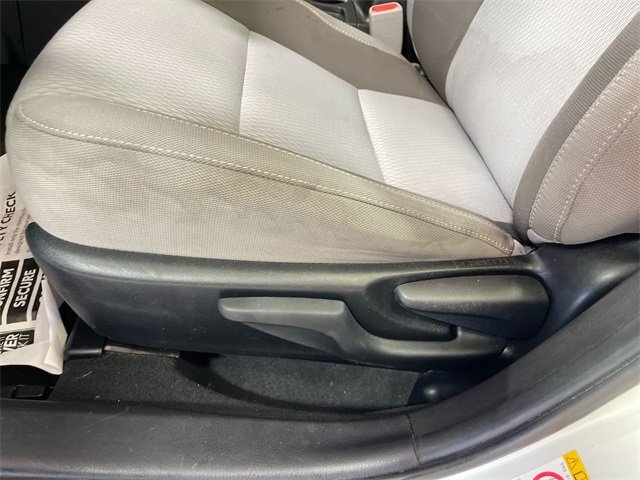 2019 Toyota Corolla XLE XSE photo 12