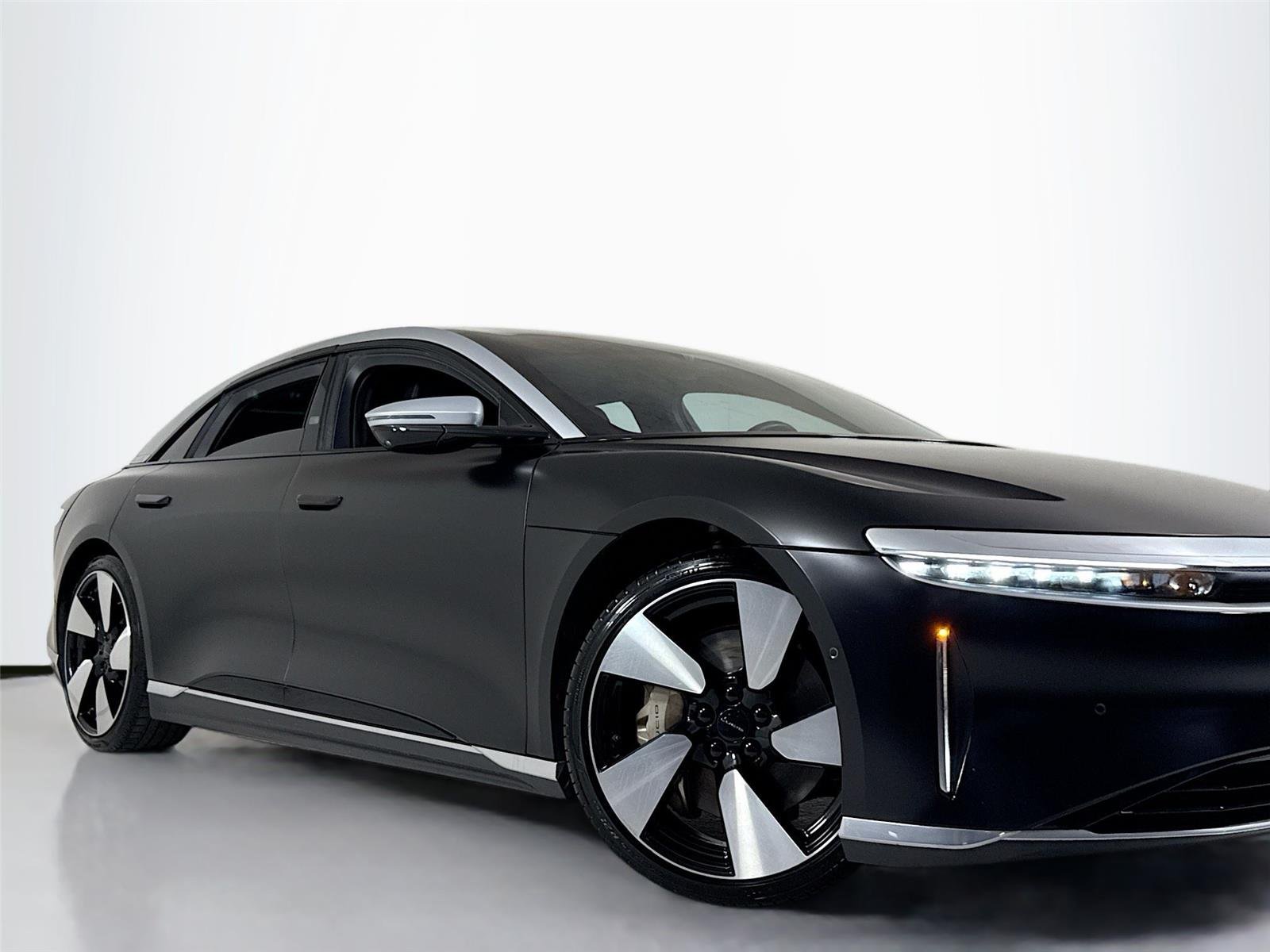 2022 Lucid Air Grand Touring photo 41