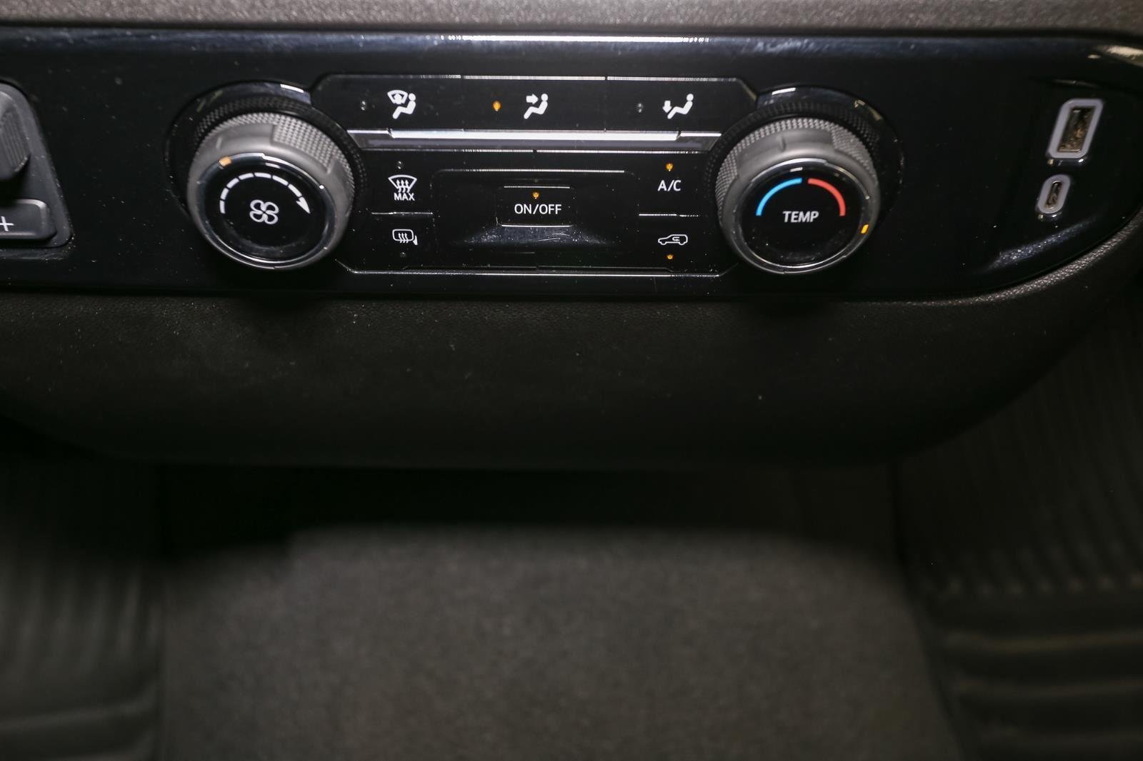2024 Chevrolet Silverado 3500HD LT photo 25