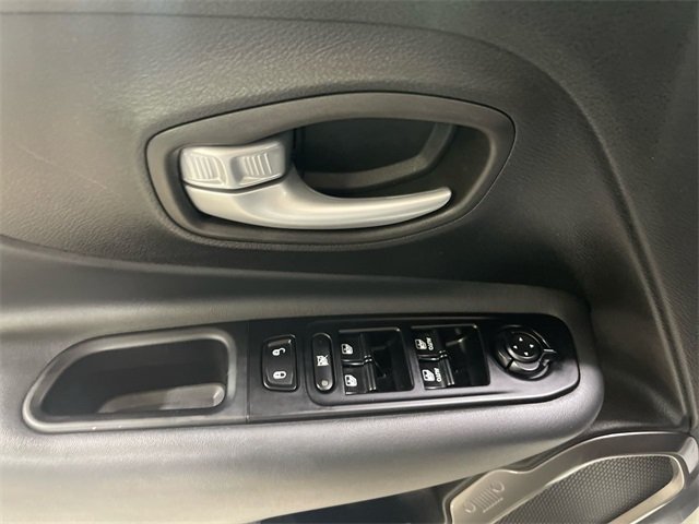 2023 Jeep Renegade Latitude photo 10