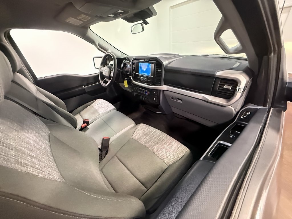 2023 Ford F-150 XLT photo 54