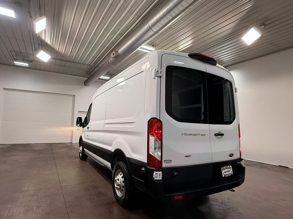2020 Ford Transit photo 33