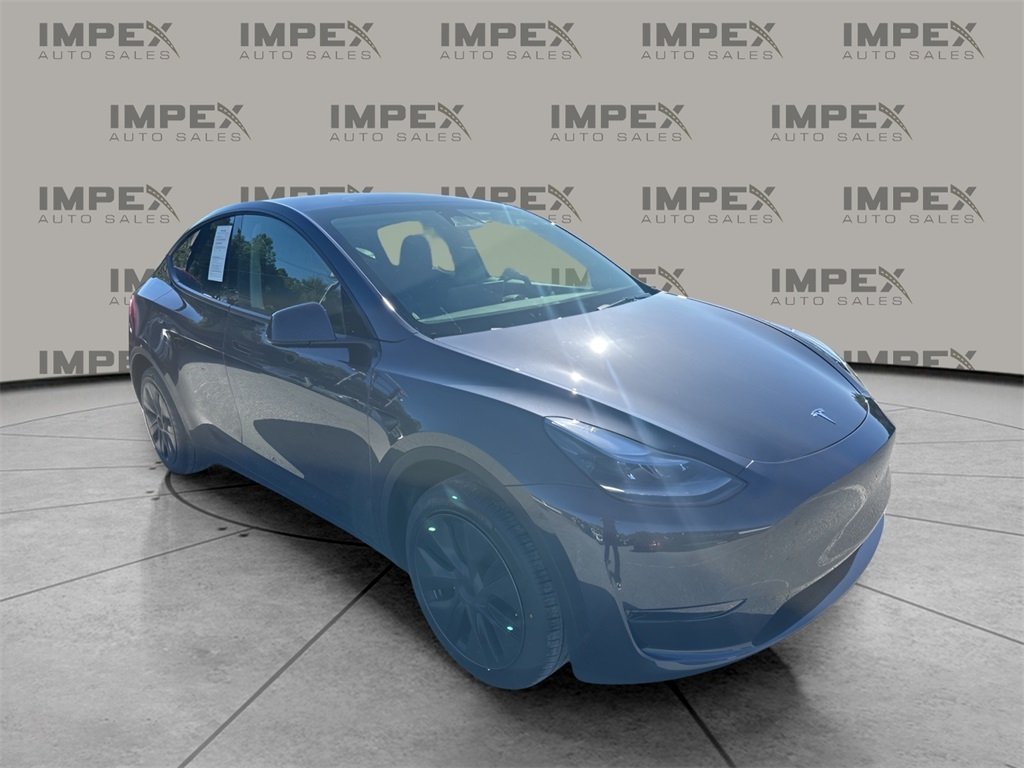 2024 Tesla Model Y Long Range photo 7